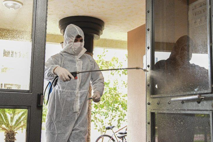 Muratpaşa’da binalar dezenfekte ediliyor G2