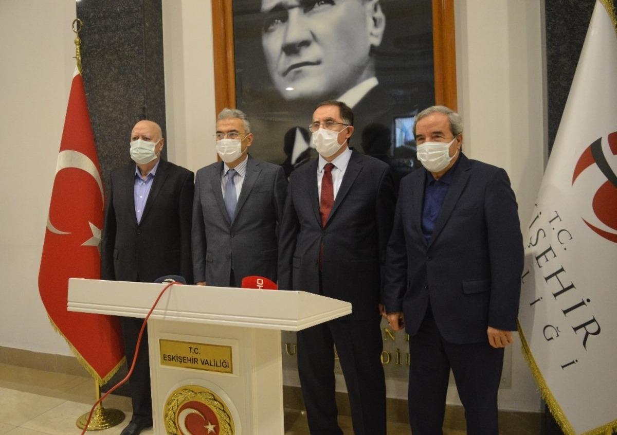 Kamu Başdenet&ccedil;isi Şeref Malko&ccedil;&rsquo;un Eskişehir Valiliği ziyareti