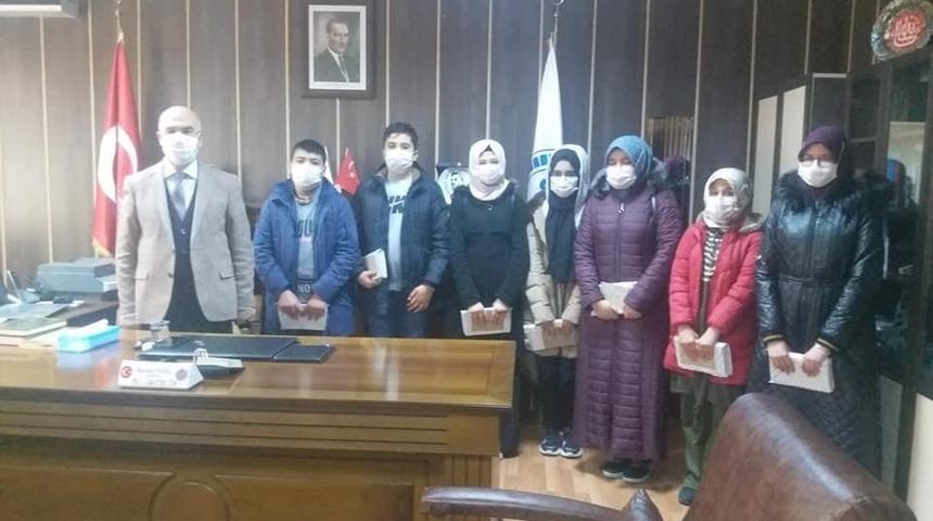 &ldquo;Peygamber ve Gen&ccedil;lik&rdquo; konulu kompozisyon yarışması d&uuml;zenlendi