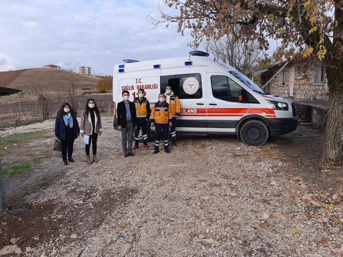 Silvan İl&ccedil;e Sağlık M&uuml;d&uuml;r&uuml; Dr. Utanga&ccedil;, kırsal mahallelerdeki sağlık merkezlerini inceledi