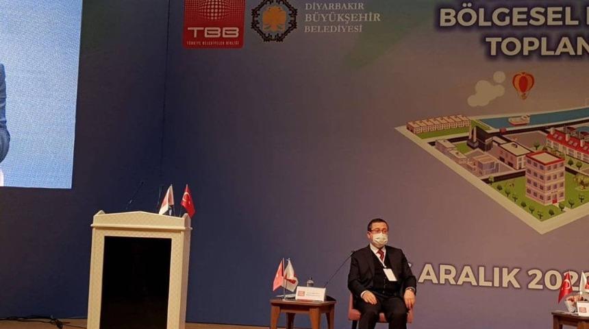 Kızılay, &ldquo;Akıllı Şehirler&rdquo; oturumuna başkanlık yaptı