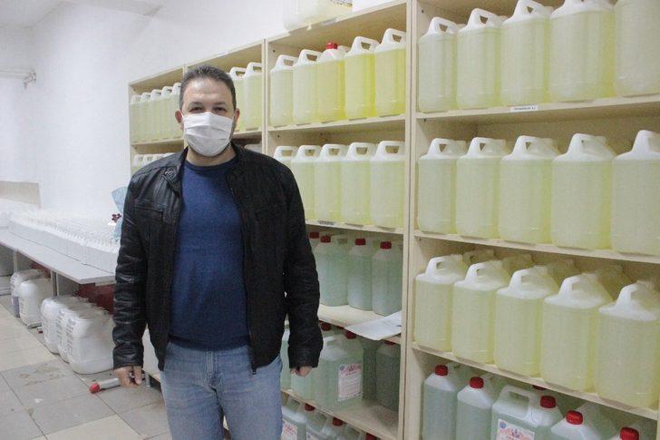 Bu lisede günde 25 ton dezenfektan üretiliyor G1