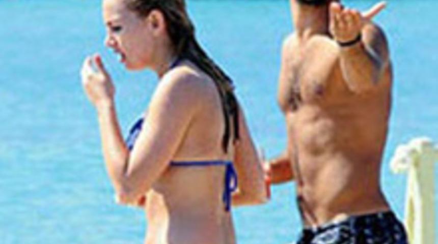 &Uuml;nl&uuml; &Ccedil;iftin Olaylı Tatili