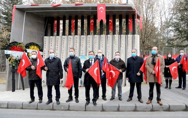 ERÜ, 17 Aralık Şehitlerini Unutmadı G4