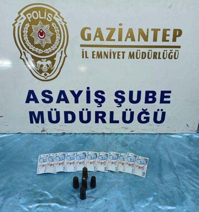 Gaziantep’te 24 kişiye kumar ve korona cezası