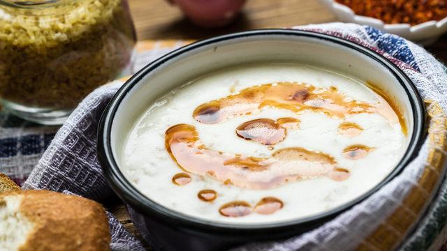 Enfes bir kolajen kaynağı: Kemik sulu yoğurt çorbası