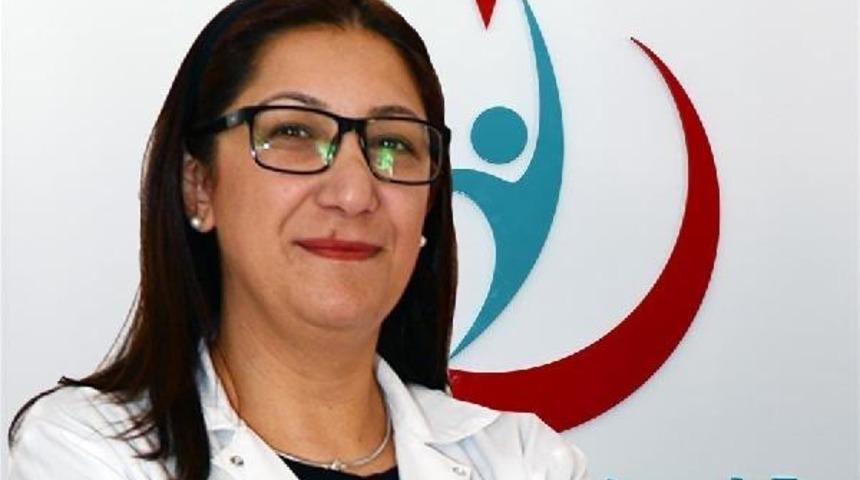 Başhekim Dr. Ayşegül Alkan hemşirelere 'Ben salağım' yazdırmıştı! Kendini böyle savundu
