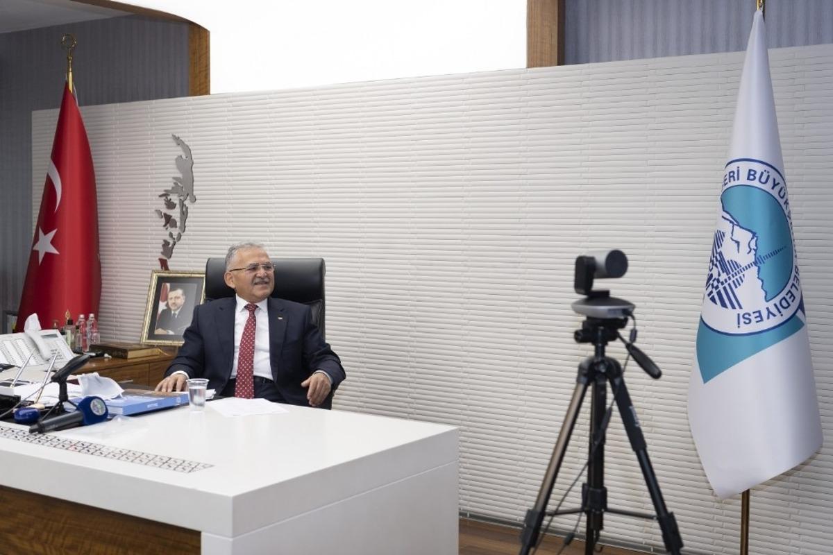 İstanbul&rsquo;daki panele Kayseri ve Erciyes damga vurdu