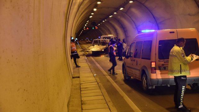 Sinop’ta tünelde kaza: 2 yaralı