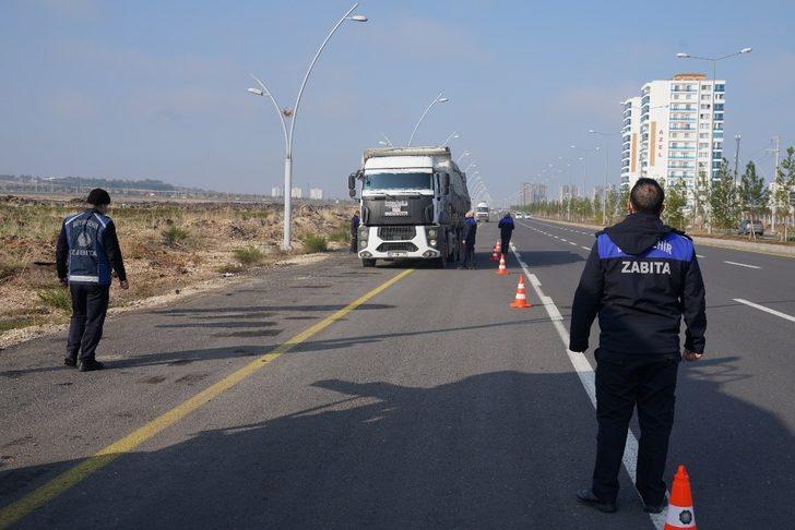 Diyarbakır’da ağır tonajlı araçlara sıkı denetim G2