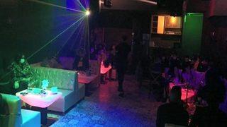 Beyoğlu'nda pavyona çevrilen lokantaya polis baskını