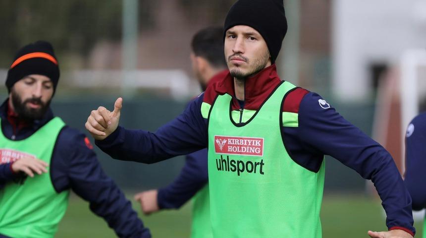 Salih Uçan sezon sonunda Galatasaray'a gidecek mi?