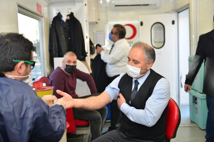 Elazığ’da eğitimciler kan bağışında bulundu G2