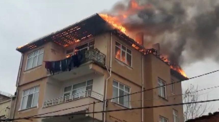 Sinop&rsquo;ta ev yangını