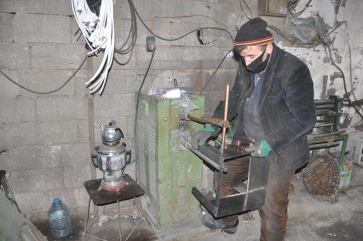 Yüksekovalı sobacılar zamana direniyor G3