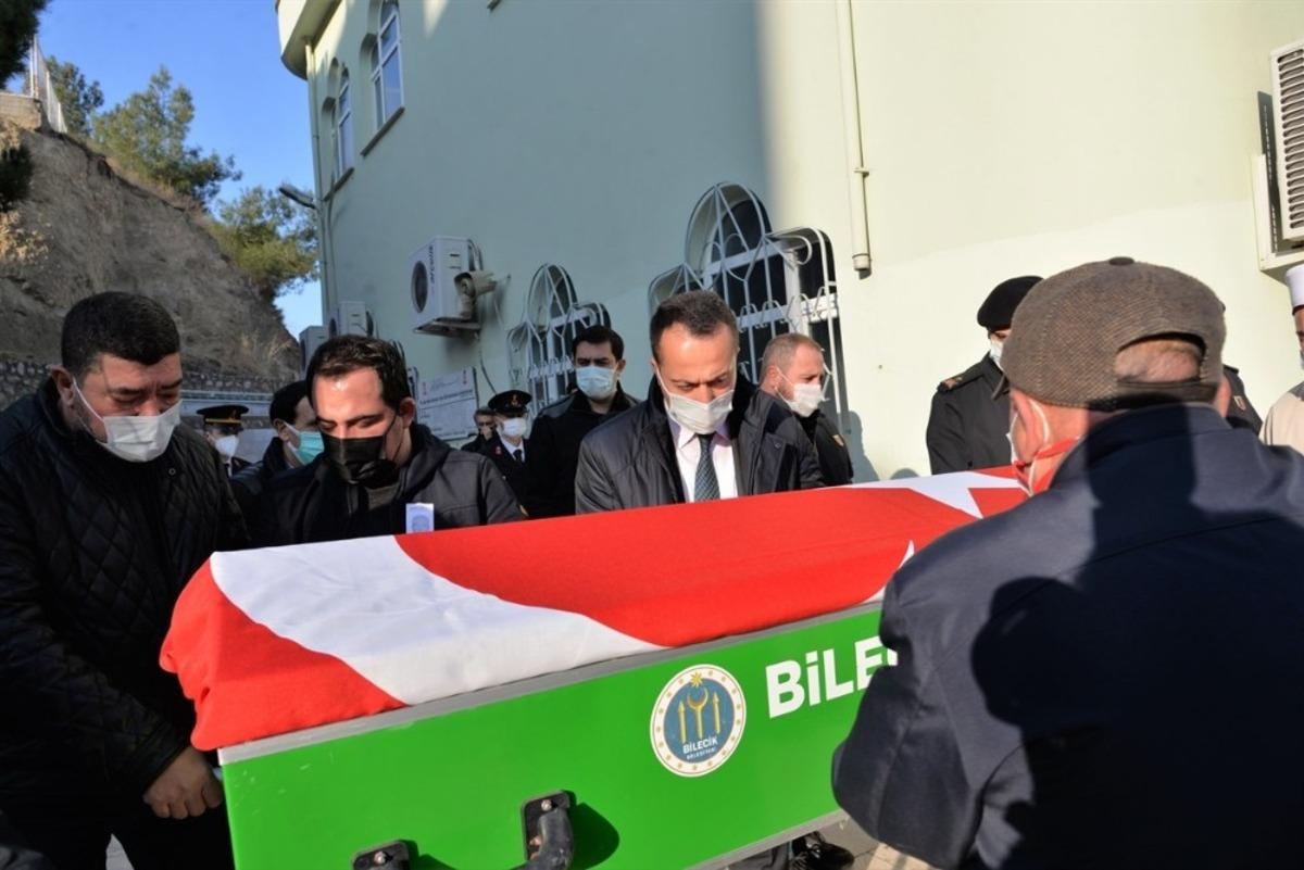 Kıbrıs gazisi son yolculuğuna dualarla uğurlandı