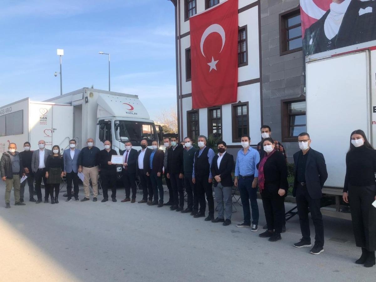 Kızılay&rsquo;dan Başkan &Ouml;ndeş&rsquo;e teşekk&uuml;r