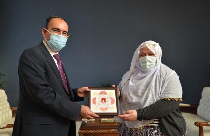 Mihalgazi Belediye Başkanı Akgün’den Rektör Beydemir’e ziyaret G1