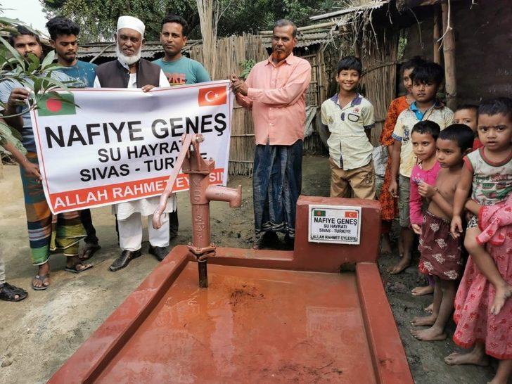 Sivaslı iş adamından Bangladeş’te üç su kuyusu G2