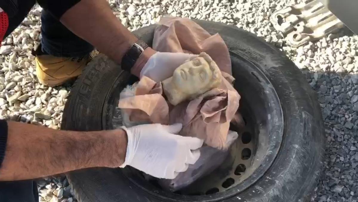 Paha bi&ccedil;ilemez eserler s&uuml;p&uuml;rge kutusundan &ccedil;ıktı