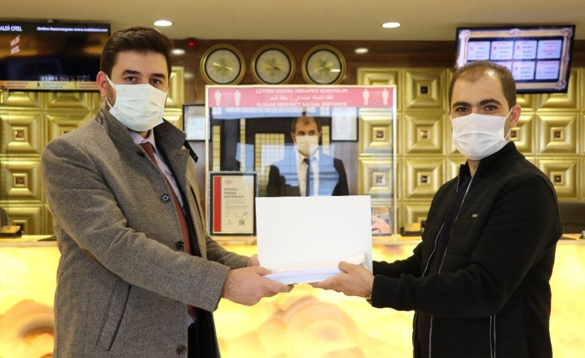 Van&rsquo;da sınır kapısının a&ccedil;ılması i&ccedil;in hazırlanan dosyalar 8 bakanlığa g&ouml;nderildi