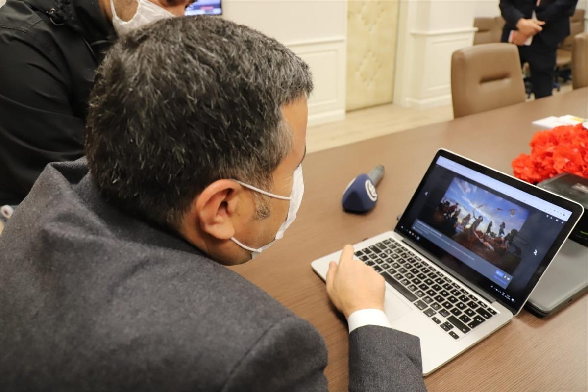 D&uuml;zce Valisi Atay AA'nın "Yılın Fotoğrafları" oylamasına katıldı