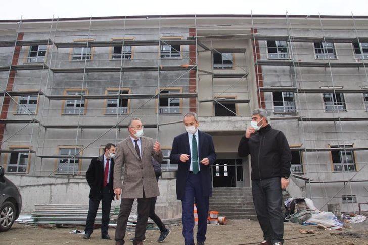 Tosya Kaymakamı okul inşaatlarını inceledi G1