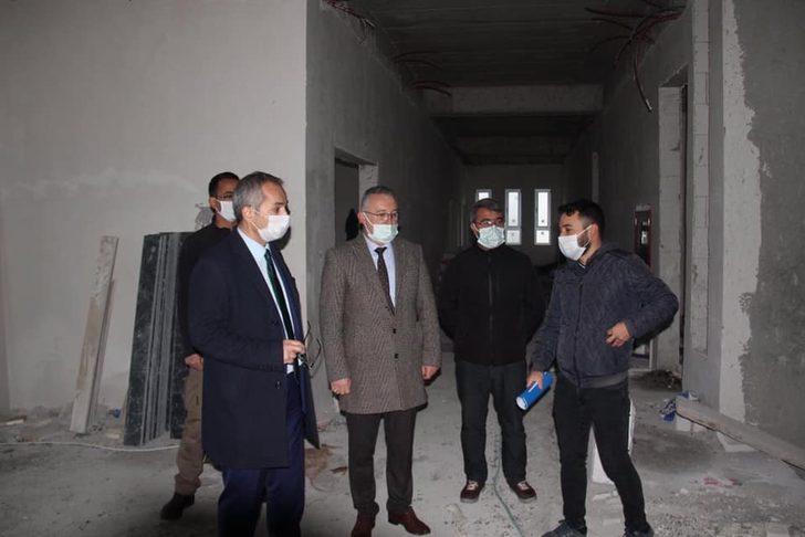 Tosya Kaymakamı okul inşaatlarını inceledi G2