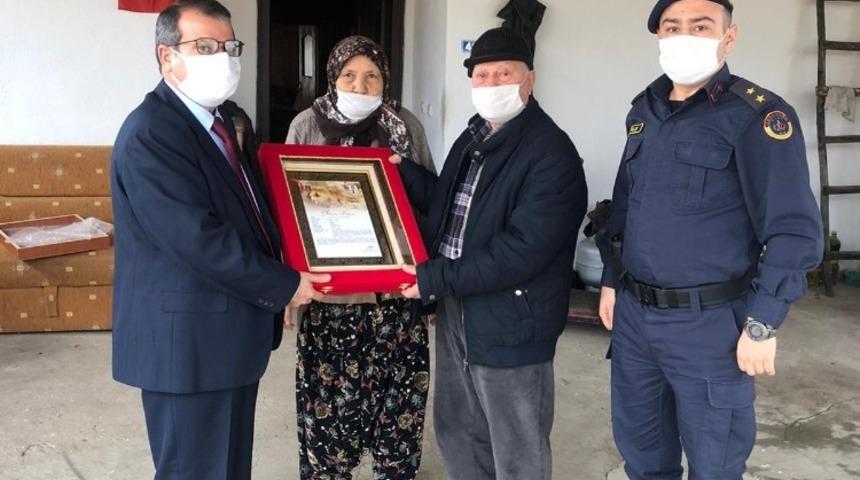 Vefatından sonra gelen şahadetname teslim edildi