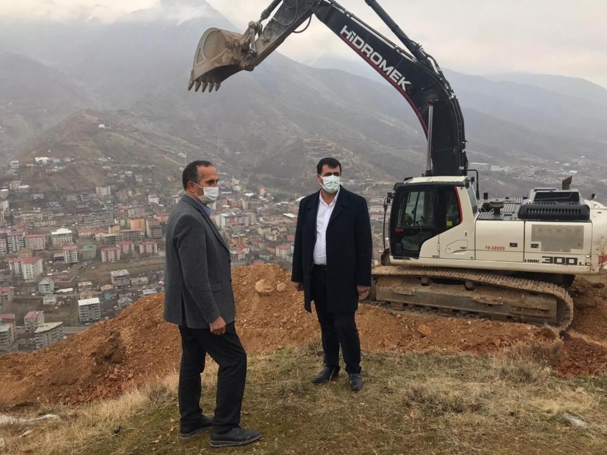 &lsquo;Seyir Tepesi&rsquo; yapılacak Efkar Dağı&rsquo;nda yol &ccedil;alışması