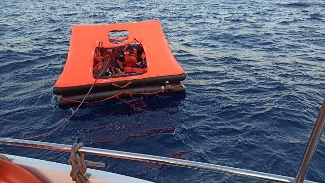 Bodrum’da ölüme terk edilen 27 göçmen kurtarıldı