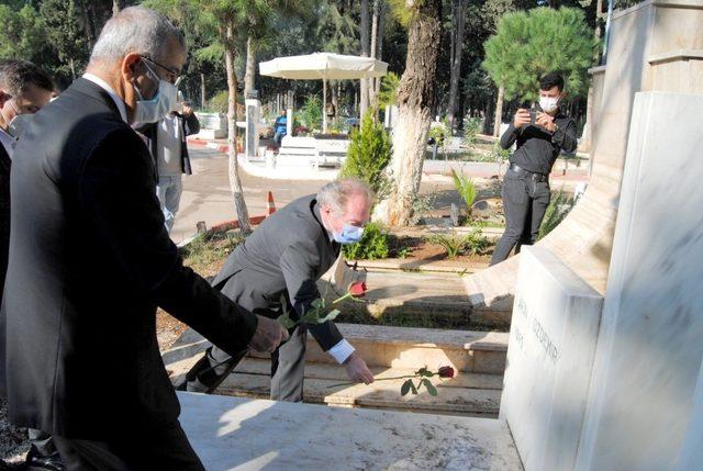 Başkan Tarhan, Akın Özdemir’in anma törenine katıldı