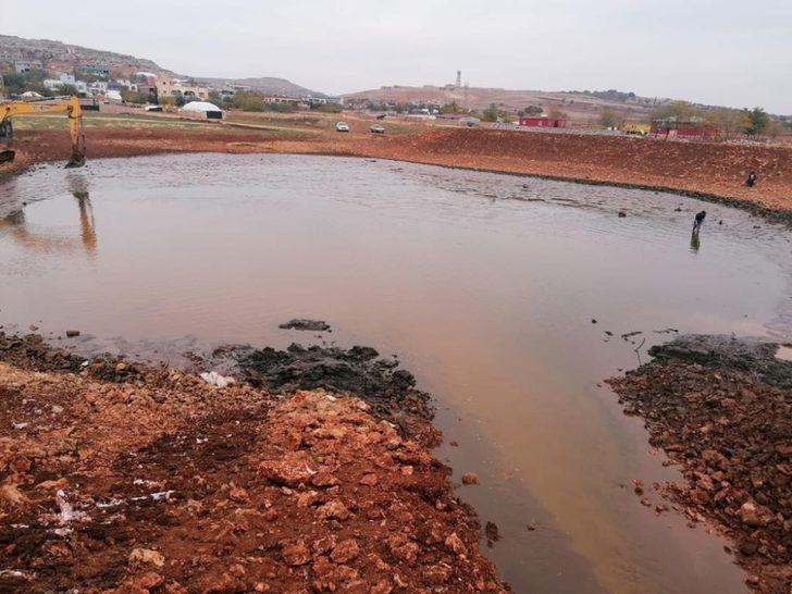 Diyarbakır Büyükşehir Belediyesi çiftçilerin yüzünü güldürüyor G4