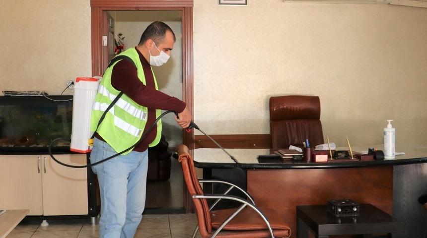 Toroslar&rsquo;da dezenfekte &ccedil;alışmaları s&uuml;r&uuml;yor