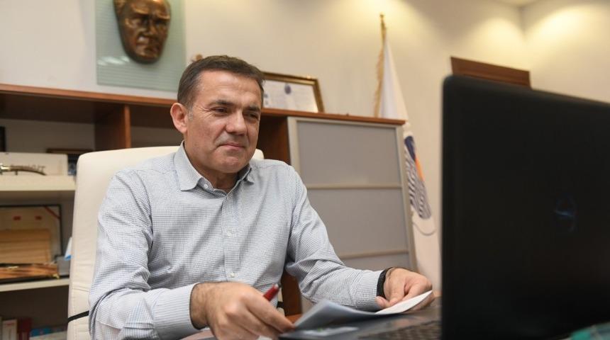 Başkan &Ouml;zyiğit, minik bilim kahramanlarıyla bir araya geldi