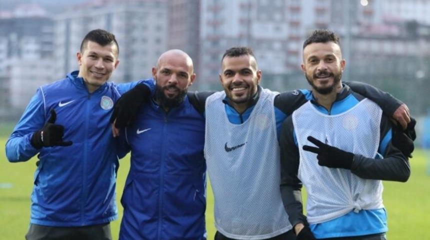 Rizespor'da açıklama: Trabzon'u yenip, taraftarı sevindireceğiz