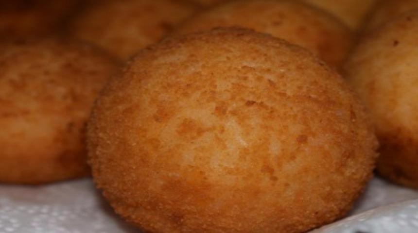 Arancini nedir? Arancini nasıl yapılır? Arancini hangi &uuml;lkenin? Arancini tarifi