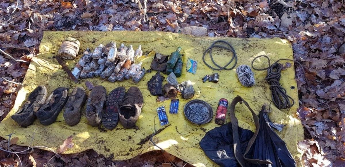 Muş&rsquo;ta ter&ouml;r &ouml;rg&uuml;t&uuml;ne ait malzeme ele ge&ccedil;irildi