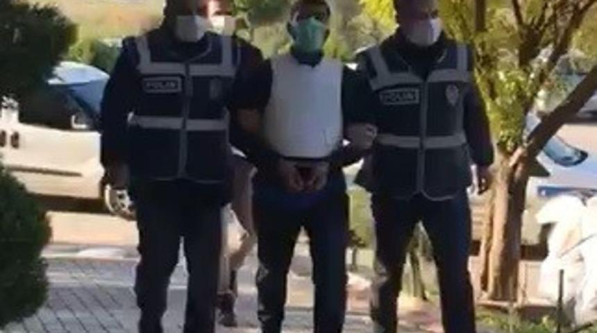 Adana&rsquo;da bir kişiyi silahla vurup ka&ccedil;an saldırgan yakalandı