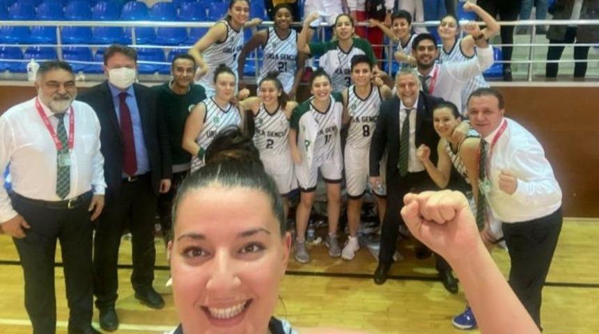 Urla Gençlik, üçüncü maçından da galibiyetle ayrıldı