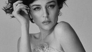 Gonca Vuslateri ve Hakan Altun'dan aşk pozu: Seni pamuklara sarmalar sararım