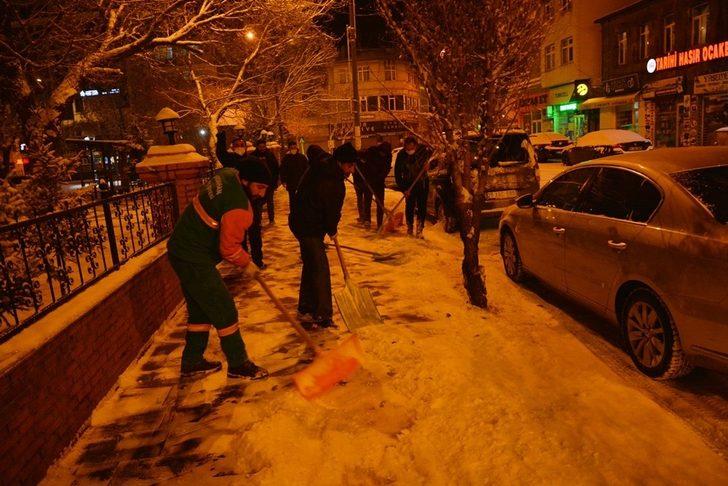 Karla birlikte karla mücadele ekiplerine ikramiye yağdı G2