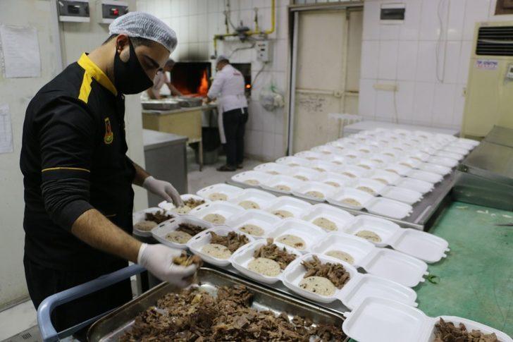 Şanlıurfa’da bakıma muhtaçlara yemek yemek desteği G2
