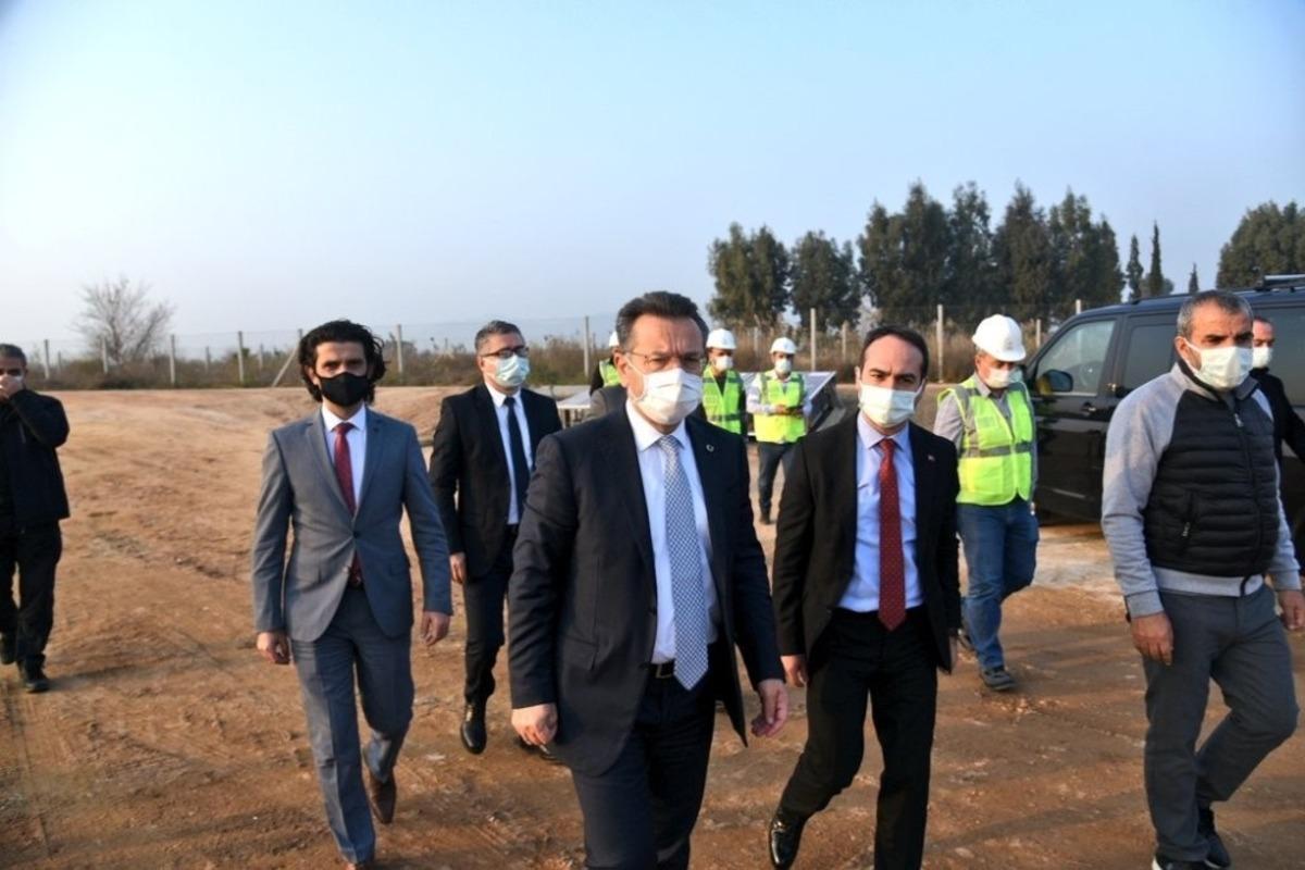 Vali Aksoy, Aydın Şehir Hastanesi yerleşim alanında incelemelerde bulundu