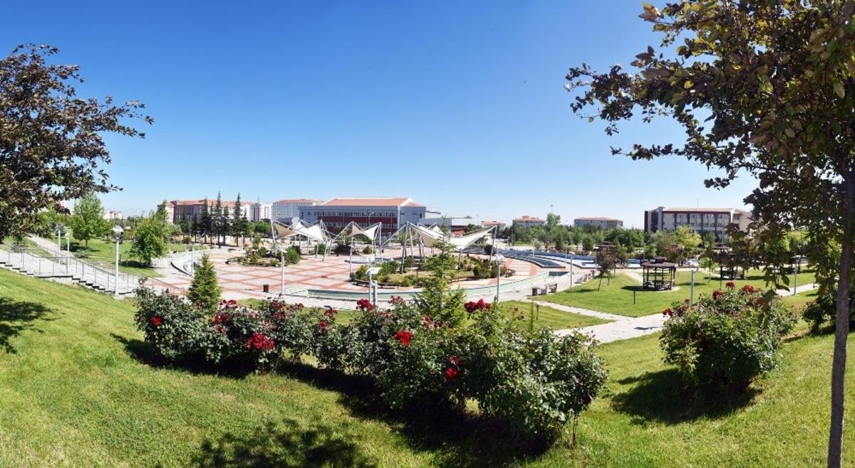 KM&Uuml; yeşil ve &ccedil;evreci kamp&uuml;s sıralamasında T&uuml;rkiye&rsquo;de 35. oldu