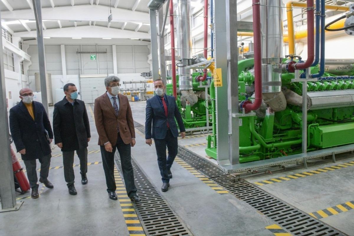 Van&rsquo;da &ccedil;&ouml;plerden &uuml;retilen enerjiyle 14 bin haneye elektrik veriliyor