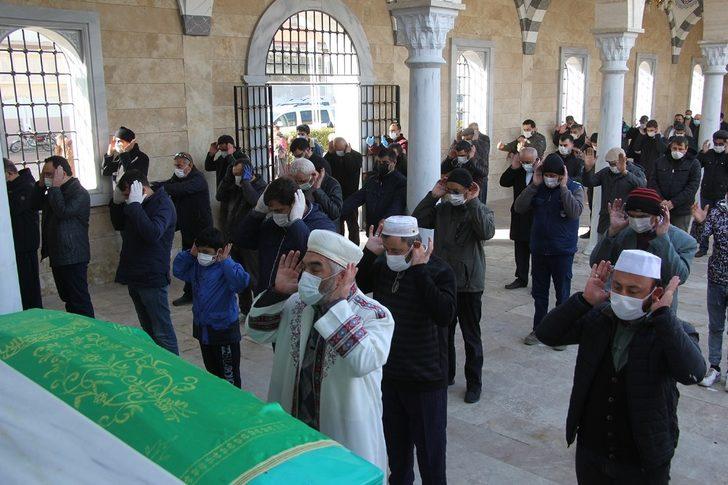 Sevilen pastaneci son yolculuğuna uğurlandı G1