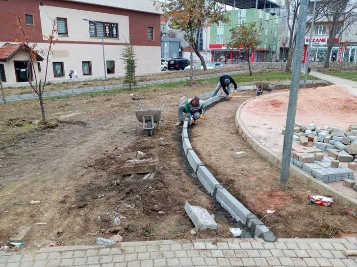 Yıldırım’da parklara bakım ve onarım G4