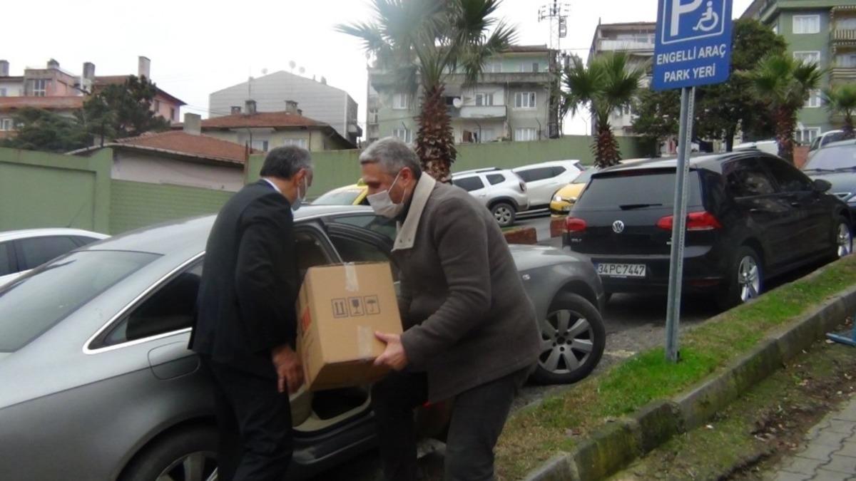 İhtiya&ccedil; sahipleri i&ccedil;in Kızılay&rsquo;a 25 koli gıda yardımı yaptı