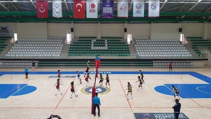 Van’ın sultanları kazanmaya devam ediyor G4